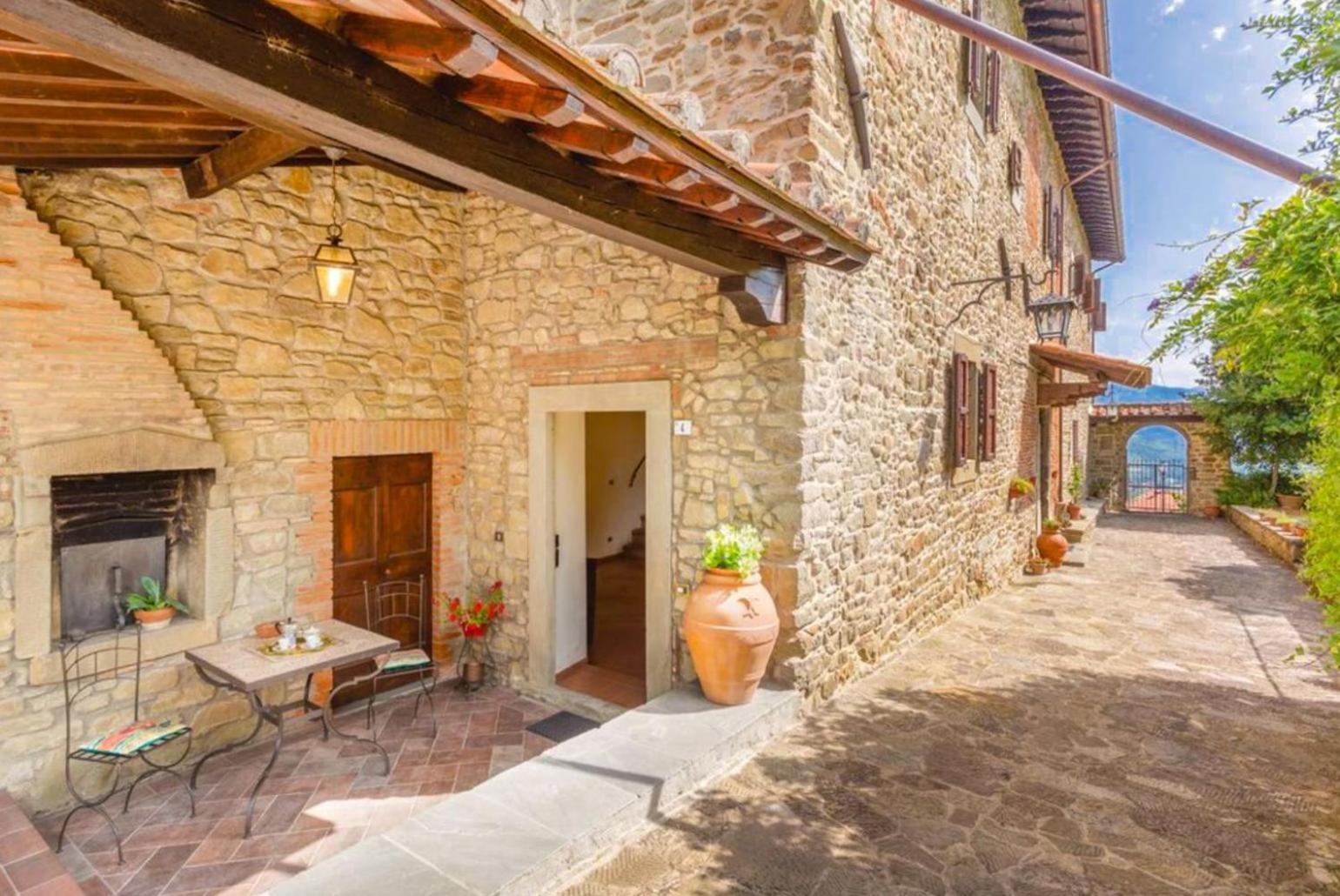 Villa Il Castello Ortignano Raggiolo Dış mekan fotoğraf